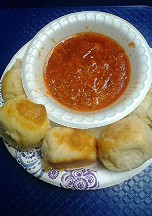 A picture of Marinara sauce.