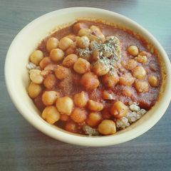 A picture of Chickpea Curry.