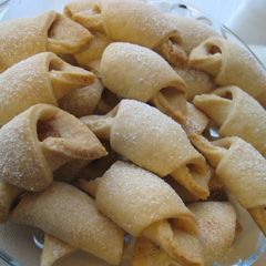 A picture of Turkish Soft Apple Cookies.
