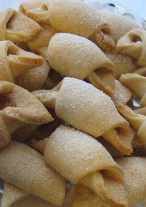 A picture of Turkish Soft Apple Cookies.