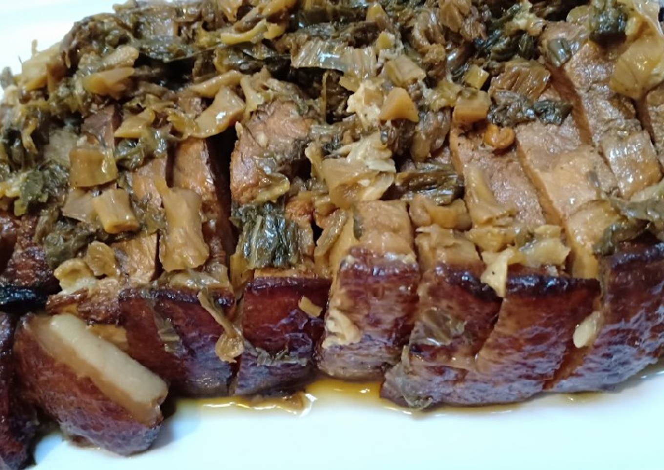 Babi Hong / Khew Yuk Ham Choi Kon