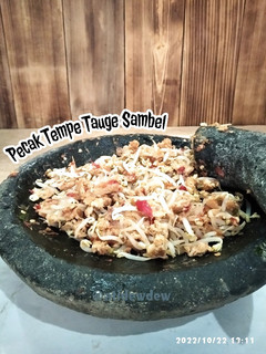 Foto resep "Pecak Tempe Tauge Sambel"