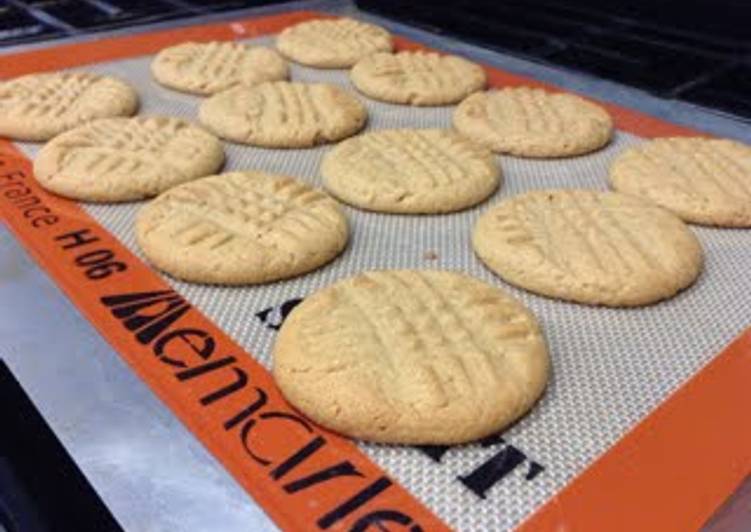 Recipe of Homemade Peanut Butter Cookies