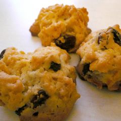 A picture of German Cornflake Cookies.