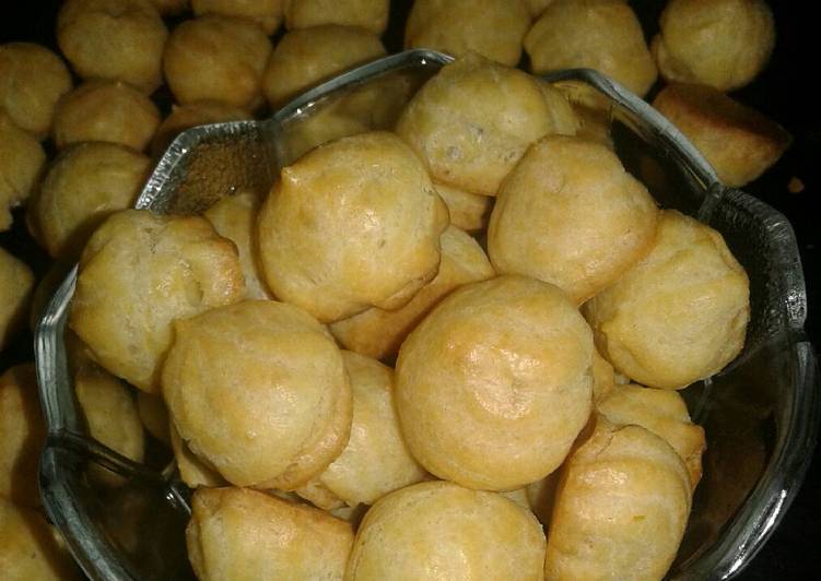 Soes Kering Kriuk dan Gurih
