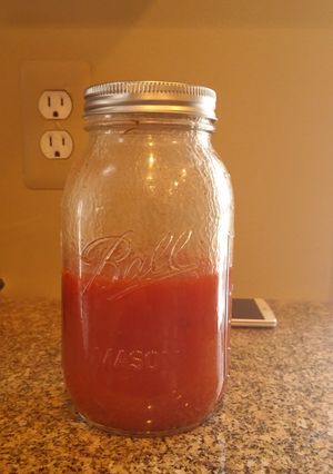 A picture of Red Vinegar BBQ sauce.