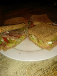 A picture of Ham/Bacon Sandwich.