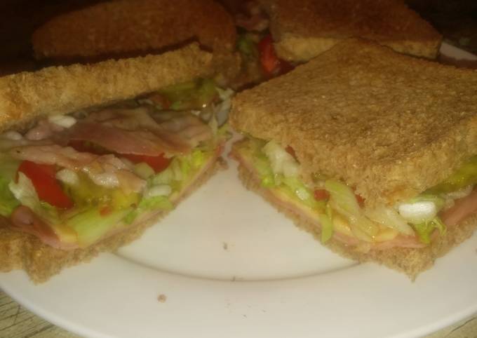 Simple Way to Make Favorite Ham/Bacon Sandwich