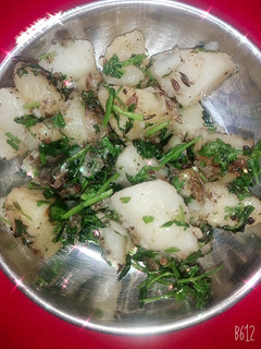 फलाहारी धनिया आलू (falahari dhaniya aloo recipe in Hindi) रेसिपी मुख्य फोटो
