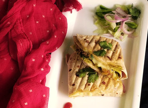 A picture of Trending Roti Wrap.