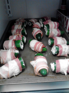 A picture of Bacon wrapped jalepinos.