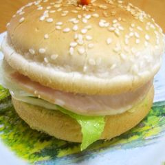 Avocado Spread Burger A picture of Avocado Spread Burger.