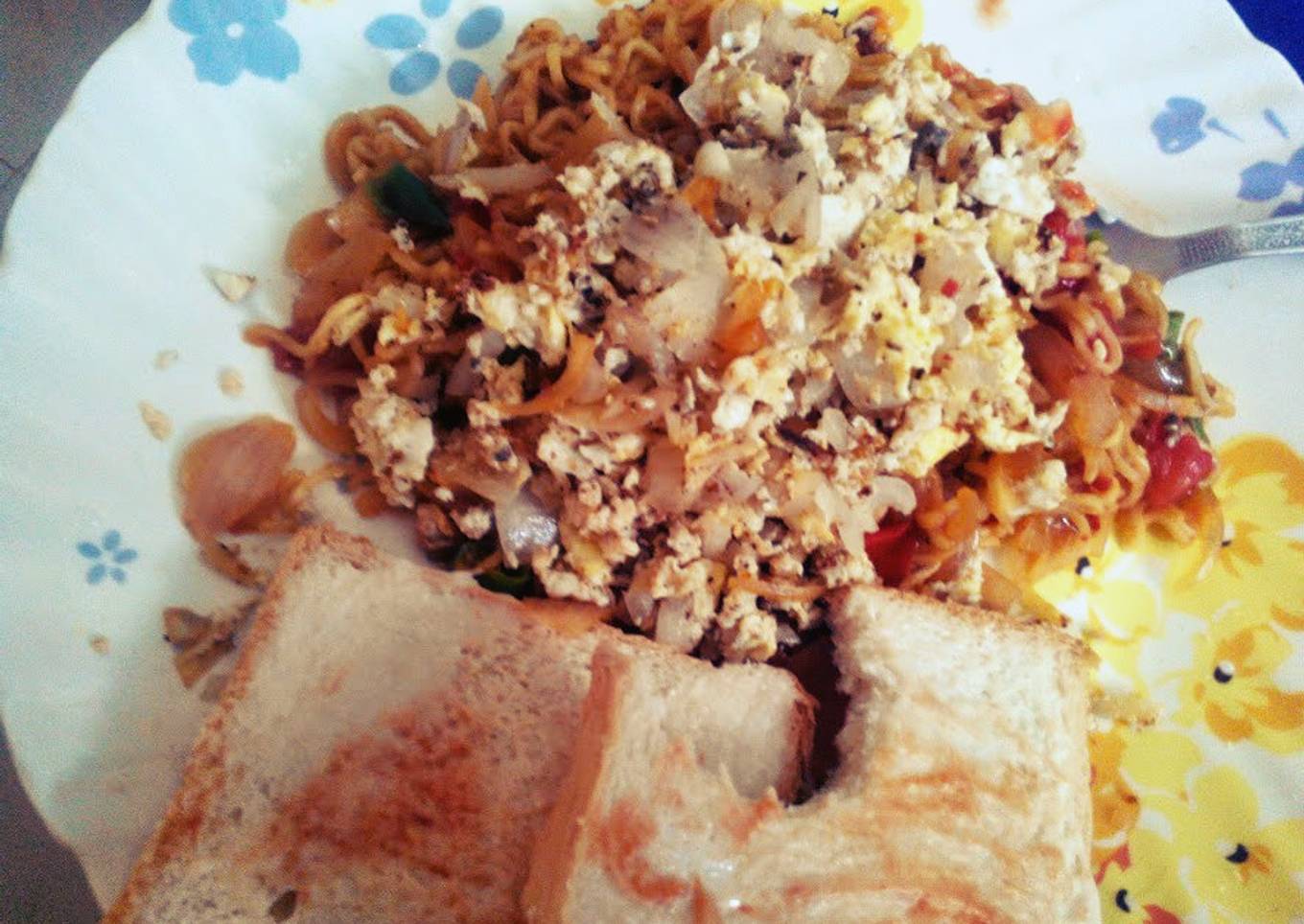 Scrambled Egg Noodles