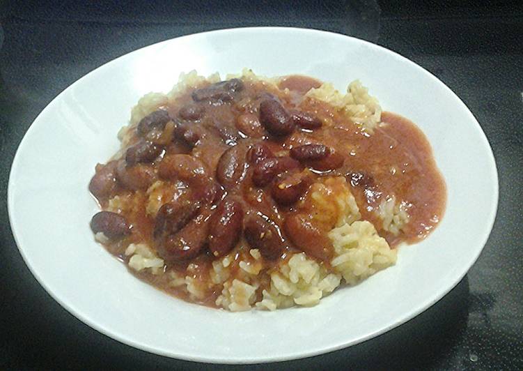 Steps to Make Any-night-of-the-week Puerto Rican Rice and Beans  (Arroz y Frijoles)