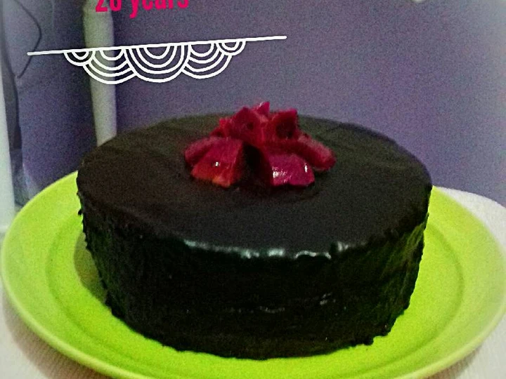 Langkah Mudah untuk Membuat Resep  Kue ultah siram coklat yang Enak Banget, Bikin Ketagihan