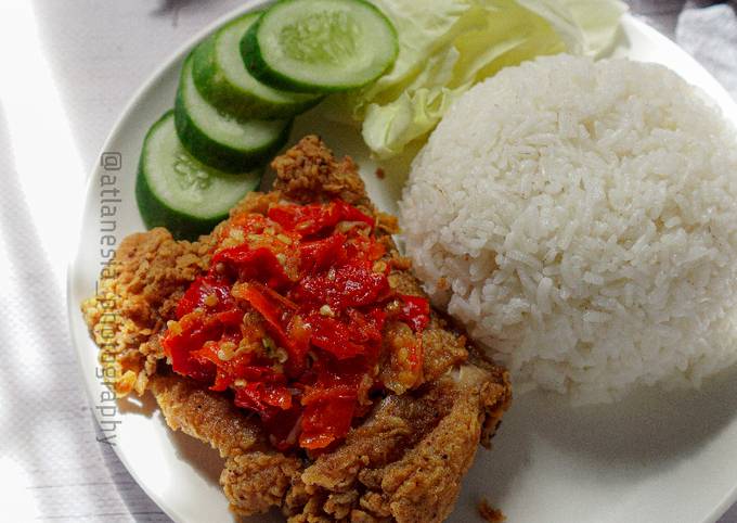 Resep Ayam Krispi Sambal Geprek Oleh Mas Bro Cookpad