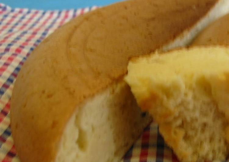 Pan-Baked Castella from Guri &amp; Gura