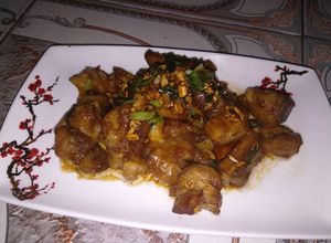 Hình của món Sườn rim mắm tỏi.