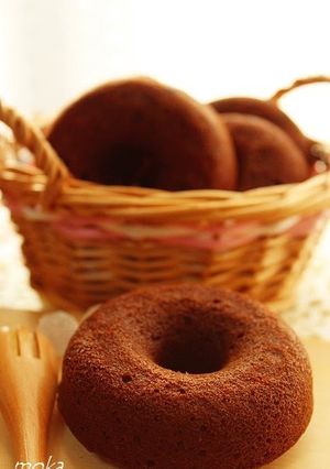 A picture of Made with Bread Flour Baked Chocolate Doughnuts.