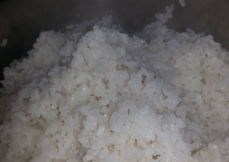 How to Make Appetizing White rice - cooking pictures