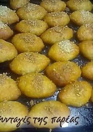 Φωτογραφία της συνταγής Μελομακάρονα εκπληκτικά και γεμιστά!