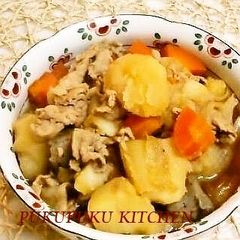 A picture of Nikugaja (Simmered Meat and Potatoes): A Recipe to Hand Down to My Daughter.