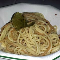 A picture of Chilli Olive Oil Pasta.