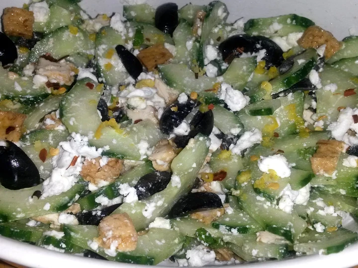 Easy Steps Make|Recipe} Sig&amp;#39;s Goats cheese, tofu and cucumber salad Anti-Fail