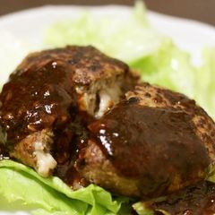 A picture of Easy Hamburger Steaks.