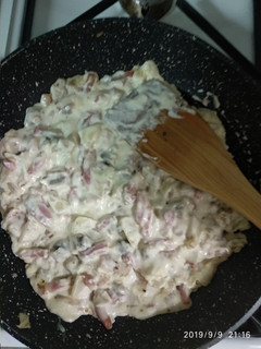Una foto de Carbonara casera