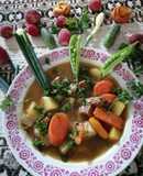 Marhahúsból🥙🌶️🧄 boros 🥗zöldséges krumpligulyás🌶️🍅🧅