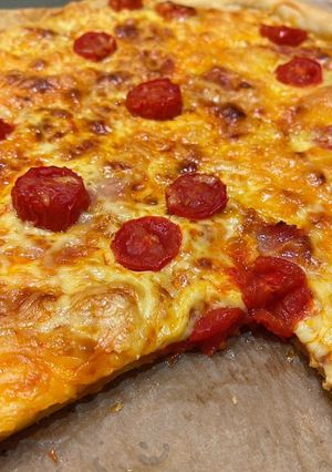 Φωτογραφία της συνταγής Pizza 🍕 χωρίς μαγιά, χωρίς αναμονή 💥