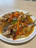 Cá chim chiên sốt rau củ