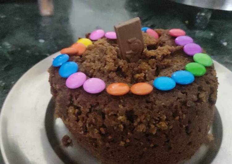 Parle-G biscuits cake