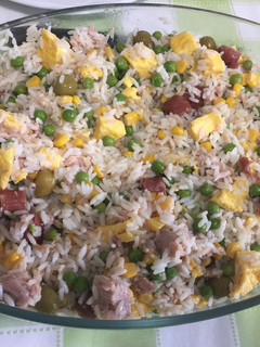 Una foto de Arroz primavera