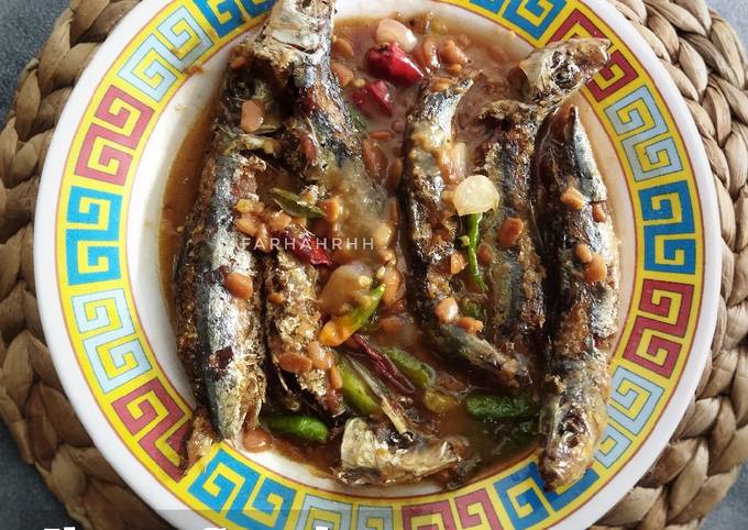 How to Make Delicious Ikan Sarden Masak Tauco