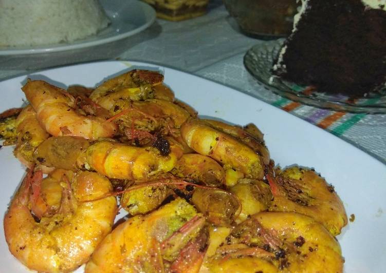 Langkah Mudah untuk Membuat Udang goreng bumbu, Enak Banget