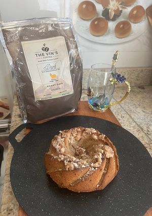 A picture of Mini churro bunt cake.