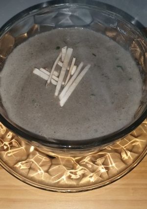 Una foto de Rica crema de champiñones