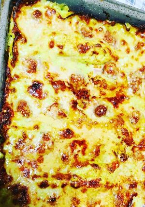 Foto di Lasagne al pesto di zucchine e salsiccia