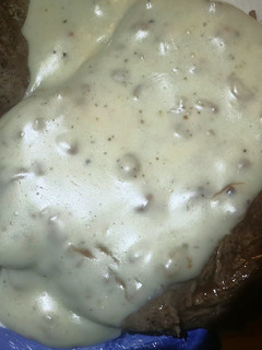 A picture of Bacon and Gorgonzola sauce..