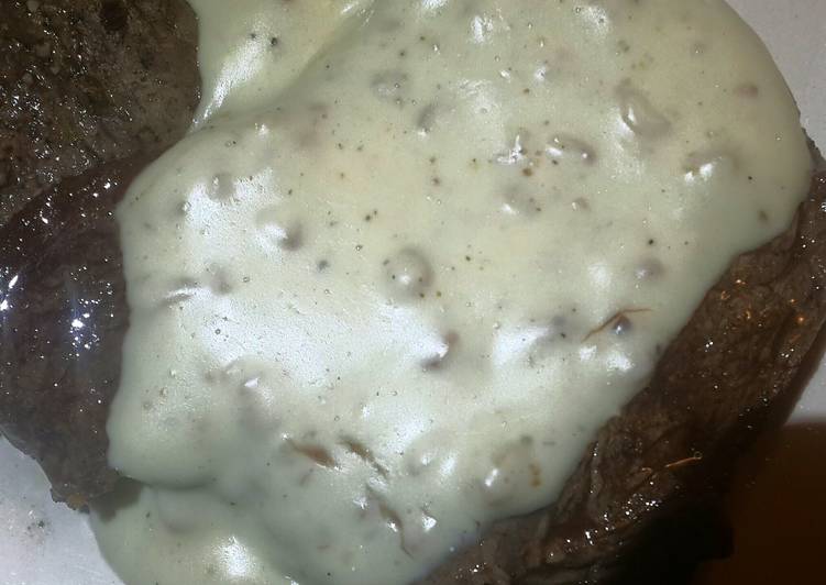 Bacon and Gorgonzola sauce.