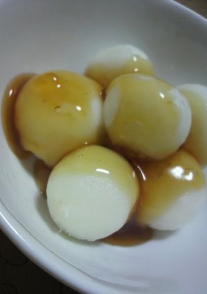 A picture of Rice Flour Mitarashi Dango.