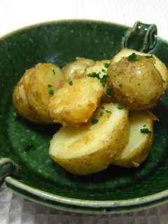 A picture of Sweet Potatoes with Butter Soy Sauce.