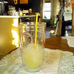 A picture of Light to Dark Juice.