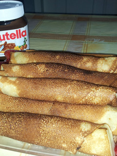 A picture of Pancake rolls.