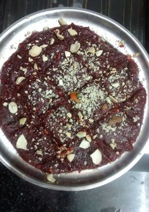 A picture of Vegetable moong dal halwa.