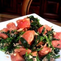 A picture of Spinach and Tomato Tuna Dressing.