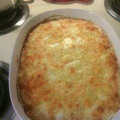 A picture of Baked mac n cheese.