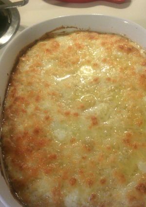 A picture of Baked mac n cheese.